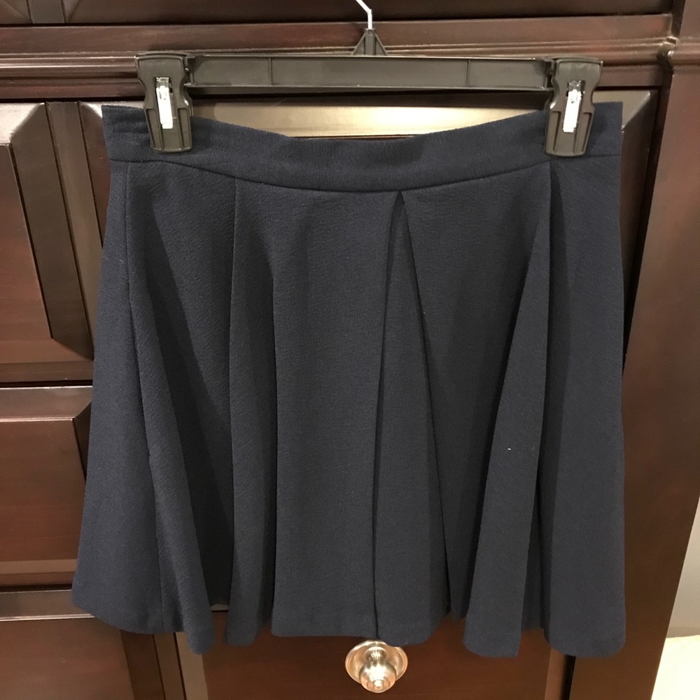 Navy Sam Edelman box pleat skirt